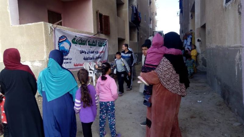 جانب من القافلة بأبو