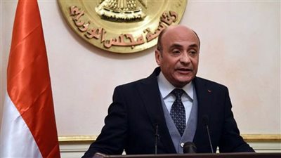 وزير العدل يفاجئ مكتب توثيق مدينة نصر بزيارة لمتابعة سيرالعمل
