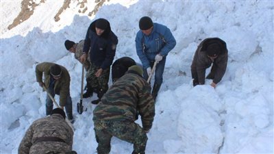 ارتفاع حصيلة الانهيار الثلجي بتركيا إلى 8 قتلى و20 مصابا