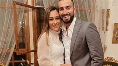 محمد الشرنوبي وراندا رياض يستعدان لحفل زفافهما