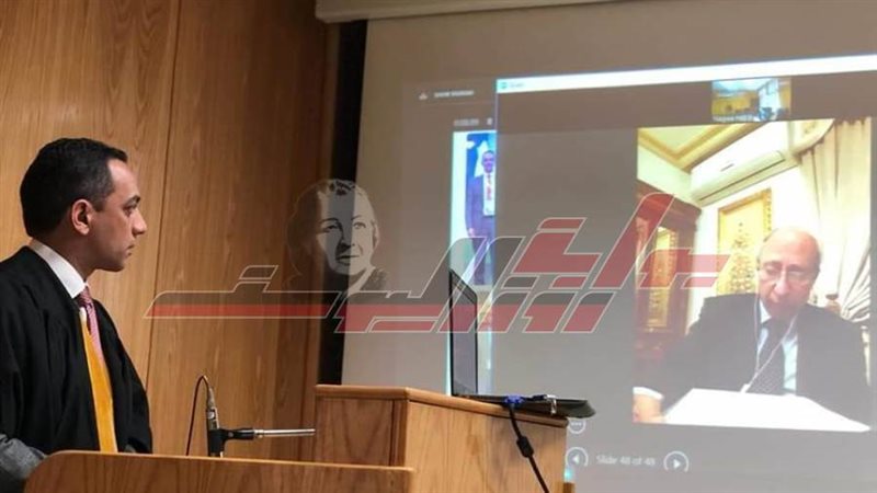 مناقشة أول رسالة