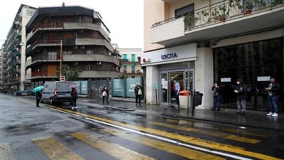 السلطات الإيطالية.. عين على كورونا وأخرى على المافيا