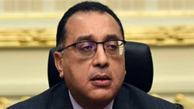 عاجل.. رئيس الوزراء في جولة على مصانع العاشر من رمضان