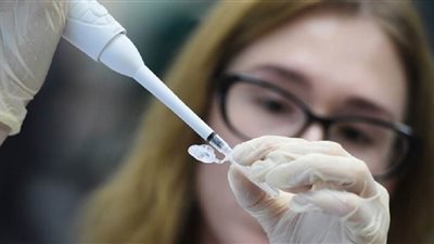 روسيا: بدء الاختبار السريري للقاح من 