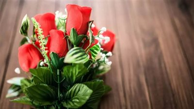 في يوم الورود.. اختار لونك المفضل حسب مشاعرك