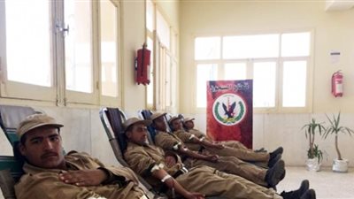 حملة للتبرع بالدم بمشاركة ضباط وأفراد  قطاع السجون