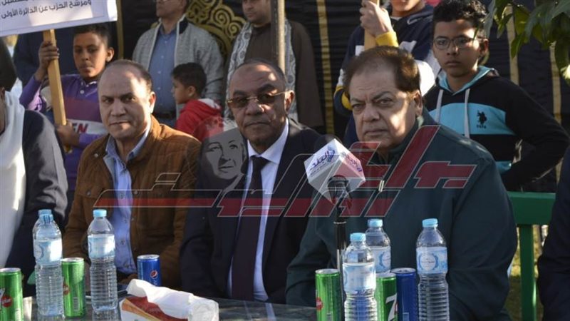 محمد أبوالعينين خلال