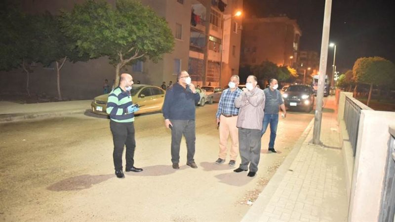 محافظ أسيوط خلال