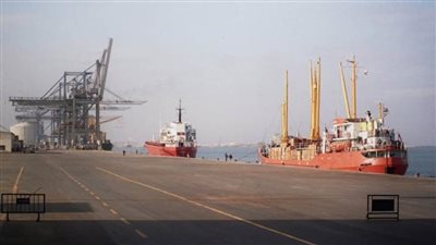 استمرار العمل بميناءي الدخيلة والإسكندرية رغم هطول أمطار
