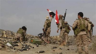 مقتل 36 عنصرًا حوثيًا بنيران الجيش اليمني 
