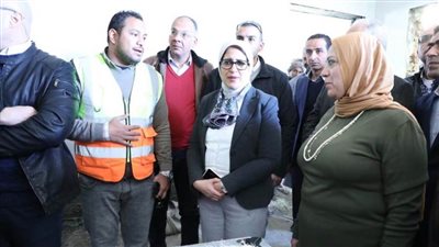 وزيرة الصحة تشيد بمعدلات التنفيذ بوحدات الصحة الأقصر