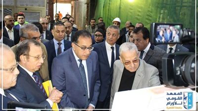 بالصور.. رئيس الوزراء يتفقد المعهد القومي للأورام