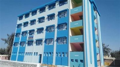 استلام جناحي توسعه لمدرستين بــ