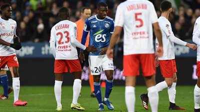 ستراسبورج يفوز على ستاد ريمس بثلاثية في الدوري الفرنسي 