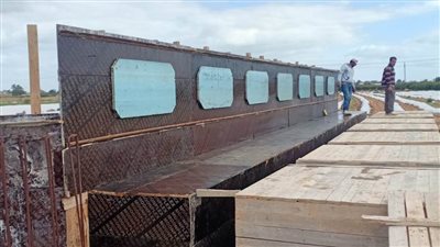 إزالة 18 تعديًا على المجاري المائية بالبحيرة