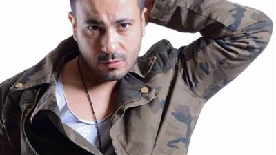 محمد نجاتي يكشف سبب زواج سارة سلامة من أحمد بدير 