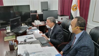 محافظ المنيا يتابع مستشفى العزل بملوي عبر الفيديو كونفرانس