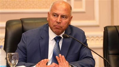 وزير النقل: مستمرون في تنفيذ المشروعات مع الحفاظ على سلامة العاملين