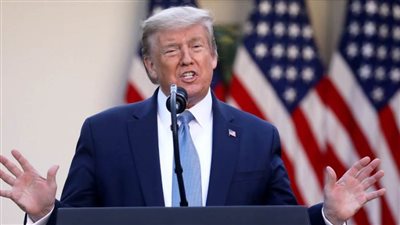 ترامب: أمريكا اجتازت على الأرجح ذروة تفشي كورونا