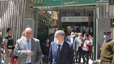 عاجل.. محافظ المنيا: صرف منحة العمالة غير المنتظمة لـ48 ألف مستحق