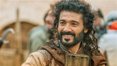 خالد النبوي يخرج عن صمته بعد المرض