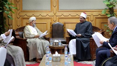 تعاون علمي بين الأزهر والأوقاف العمانية
