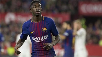 بعد خضوعه لجراحة ناجحة..ديمبلي يظهر في برشلونة بالعكاز