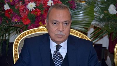 محافظ القليوبية يهنئ الأخوة الأقباط بمناسبة عيد القيامة المجيد