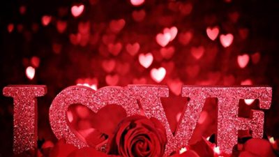 يضربون الفتيات بجلد الماعز في عيد الحب 