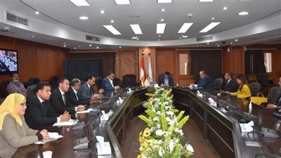 وزير الشباب يبحث مع مايكروسوفت منظومة التحول الرقمي لمشروعات الوزارة