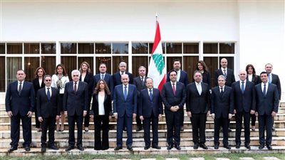  الحكومة اللبنانية: الصناعيون سيساهمون في عملية إنقاذ لبنان