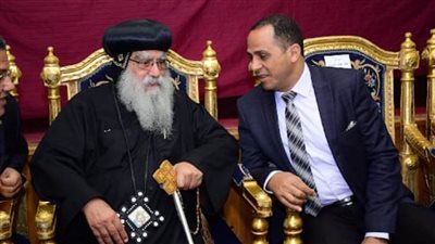 رئيس جامعة دمنهور يهنئ الإخوة الأقباط بعيد القيامة المجيد