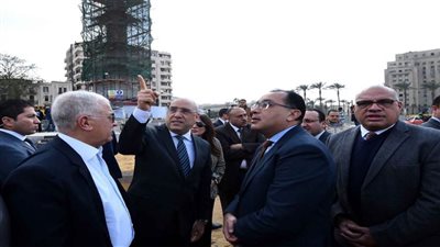 رئيس الوزراء يتابع أعمال تطوير ميدان التحرير
