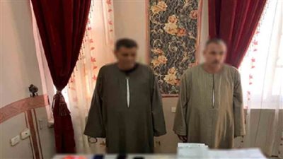 سقوط عنصرين من مهربي المهاجرين غير الشرعيين