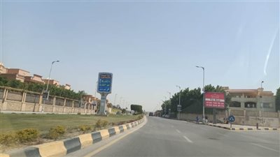 في مدينة الشيخ زايد.. لا تجمعات والتزام من المواطنين بعدم الخروج.. (صور)