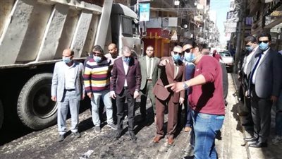 محافظ كفر الشيخ يتفقد أعمال رصف الطرق