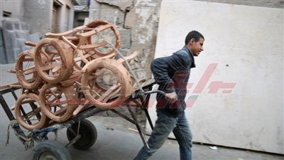 وليد ابن الصعيد «شيال الهموم أنا من يومي»