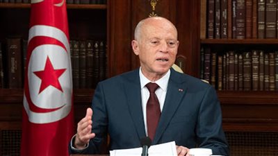 الرئيس التونسي: سحب الثقة من حكومة تصريف الأعمال مخالف للدستور