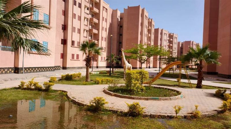 شوارع وحدائق ومتنزهات