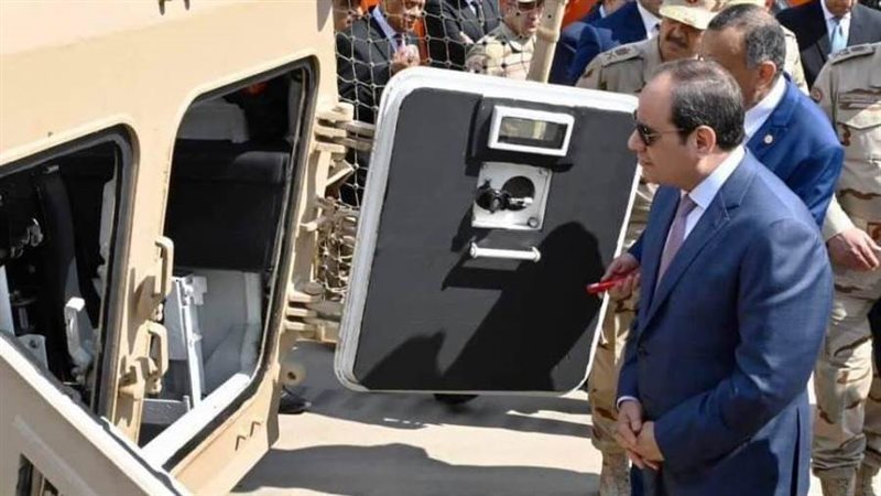 الرئيس السيسي يتفقد