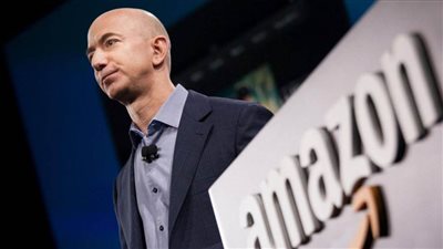 أغنى رجل في العالم يخصص 10 مليارات دولار لمكافحة تغير المناخ