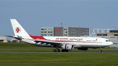 إلغاء 40 % من رحلات الخطوط الجوية الجزائرية بسبب إضراب المضيفين