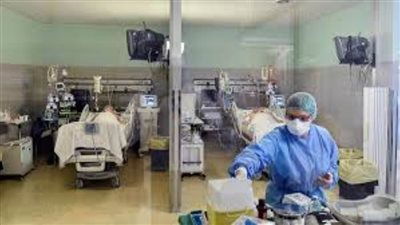 فرنسا.. انخفاض عدد متلقي العلاج من كورونا في المستشفيات