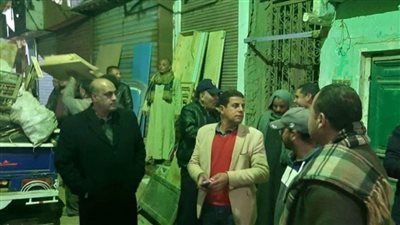 إزالة عقار آيل للسقوط بمغاغة