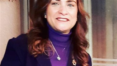 منى الوكيل أمينًا للاتصال السياسي بالحزب العربي 