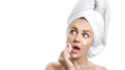 للتغلب على الحظر والصيام.. اصنعي منتجات العناية ببشرتك في منزلك