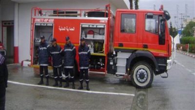 الحماية المدنية تُنقذ 3 مندوبي مبيعات تعطل بهم المصعد