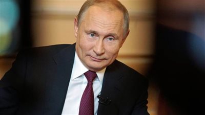 بوتين يدافع عن قرار المركزي الروسي