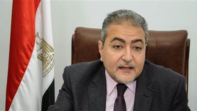 نقيب البيطريين يوصي أعضاء النقابة بتحمل أزمة كورونا