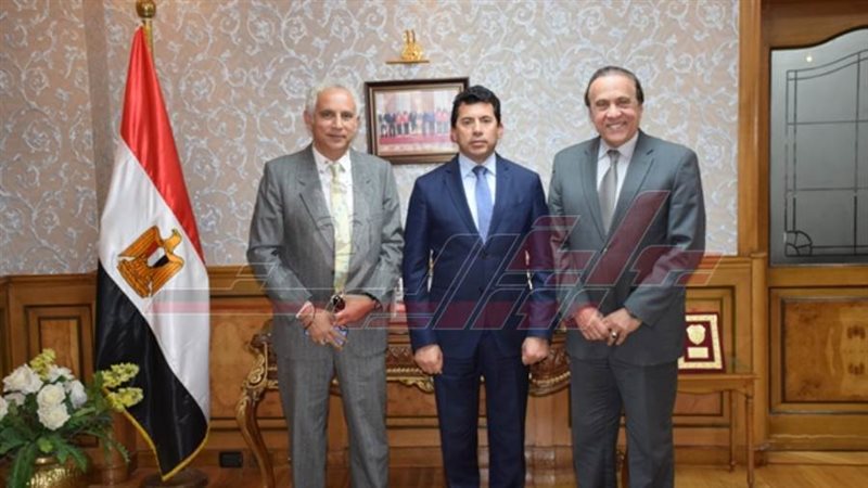 أشرف صبحي وزير الرياضة